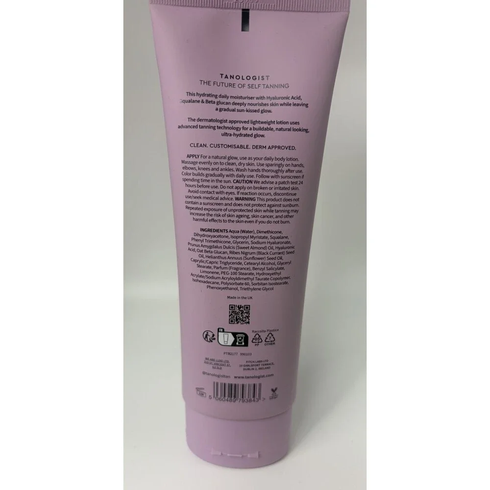 TANOLOGIST  Hydrating Gradual Tan Lotion for Medium to Dark Skin Tones 8.45 flop